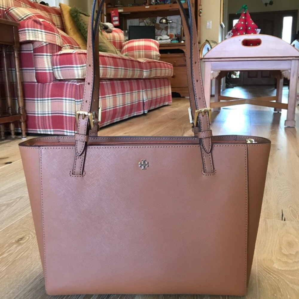 Tory Burch York Buckle Tote medium size